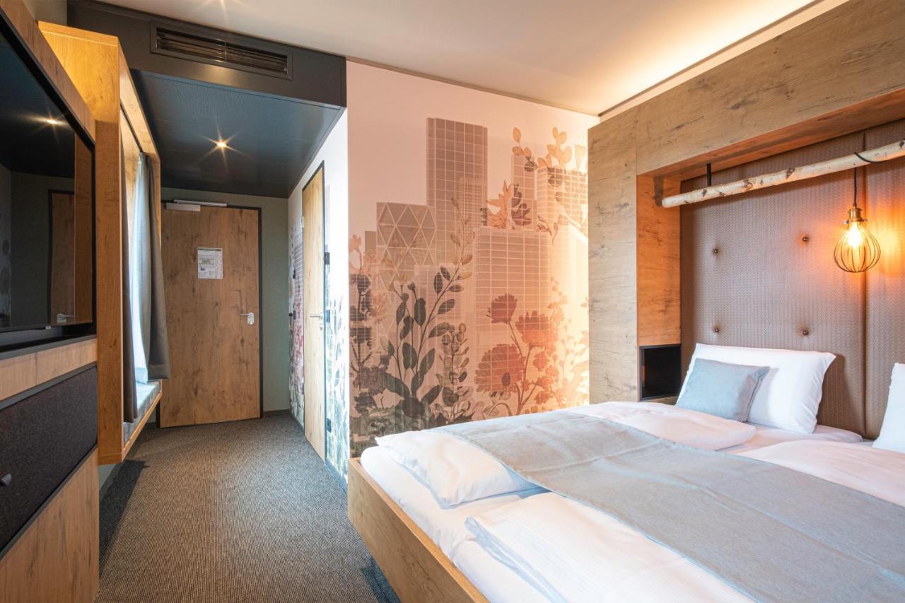 Riku Hotel Reutlingen Luaran gambar